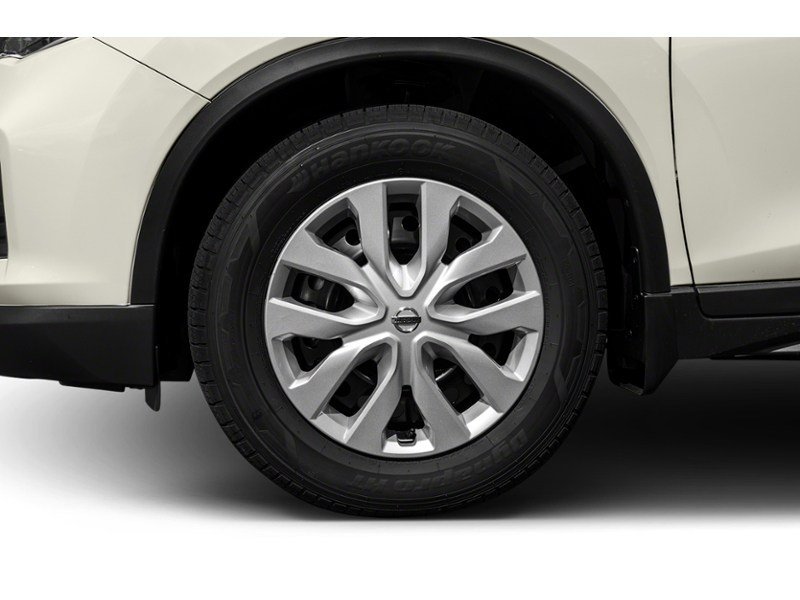 2019 Nissan Rogue AWD S Exterior Shot 5