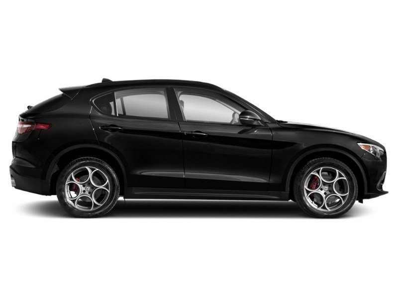 2018 Alfa Romeo Stelvio Ti Sport AWD Exterior Shot 11