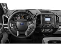 2018 Ford F-150 XLT 4WD SuperCrew 5.5' Box Interior Shot 3