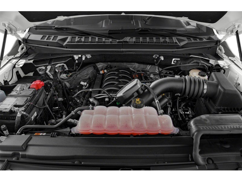 2020 Ford F-150 XLT 4WD SuperCrew 5.5' Box Exterior Shot 3