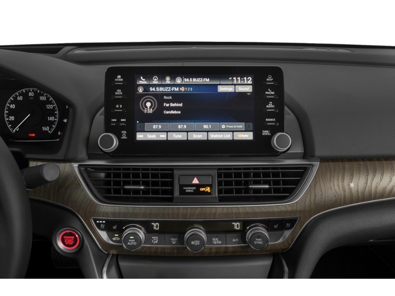 2018 Honda Accord Sedan Touring 2.0 Auto Interior Shot 2