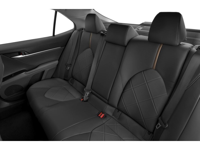 2020 Toyota Camry Hybrid Hybrid XLE Auto Interior Shot 5