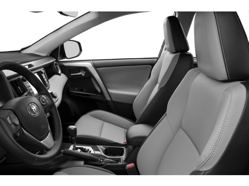 2018 Toyota RAV4 SE AWD/LOW KM/18 SERVICE RECORDS Interior Shot 4