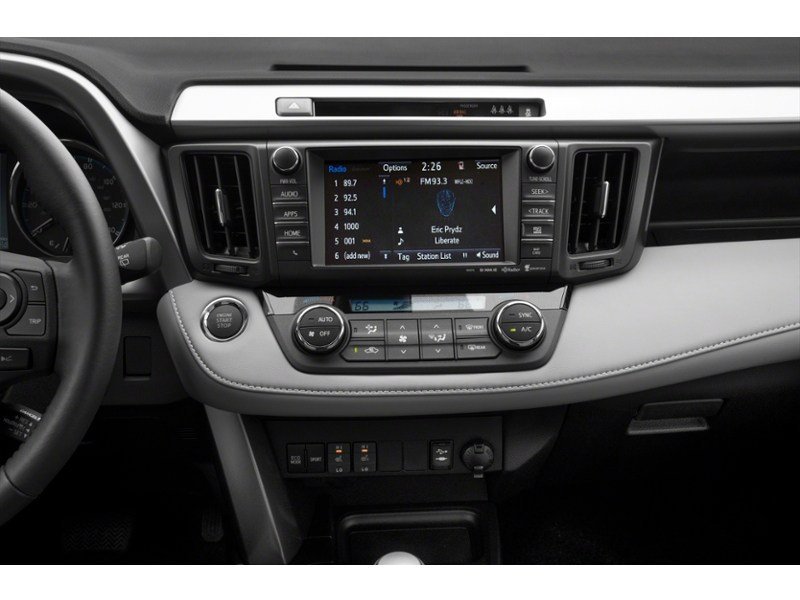 2018 Toyota RAV4 SE AWD/LOW KM/18 SERVICE RECORDS Interior Shot 2