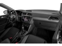 2018 Volkswagen Tiguan Trendline FWD Interior Shot 1