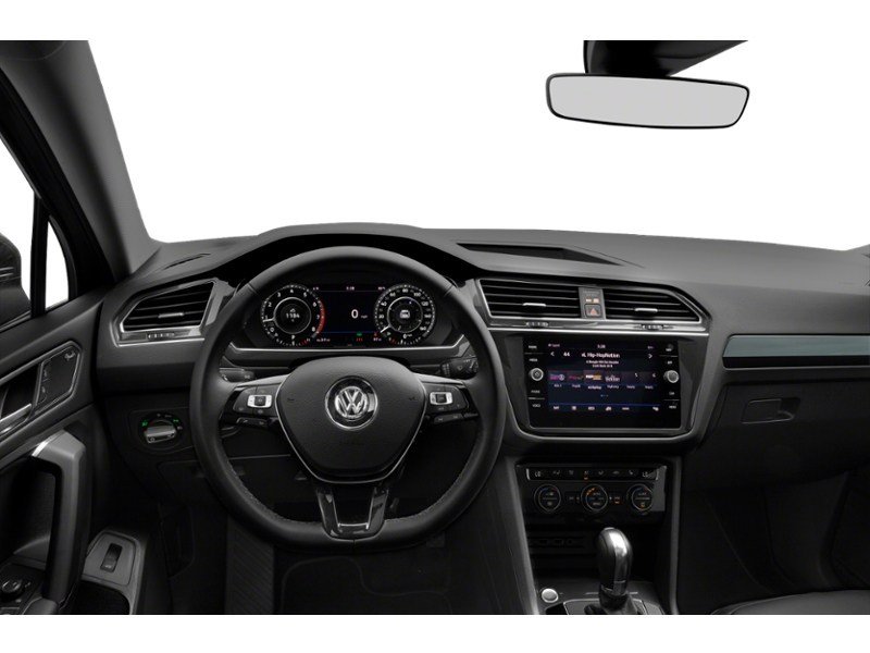 2021 Volkswagen Tiguan Highline 4MOTION Interior Shot 3