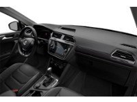 2021 Volkswagen Tiguan Highline 4MOTION Interior Shot 1