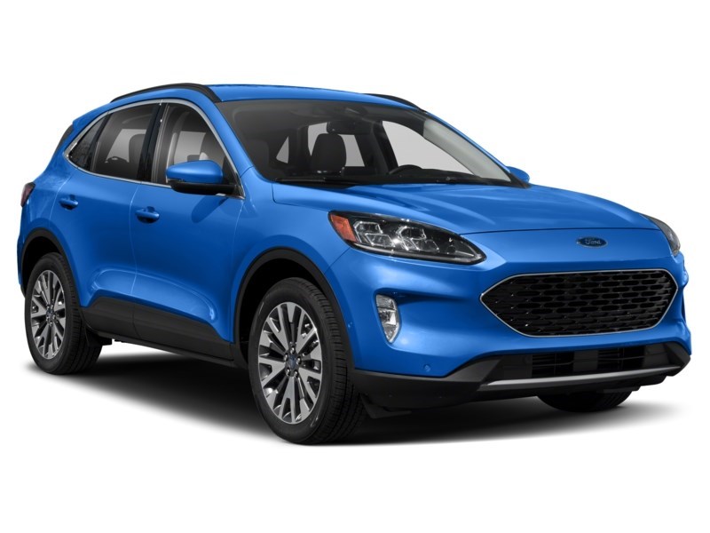 2022 Ford Escape Titanium Hybrid AWD Exterior Shot 8