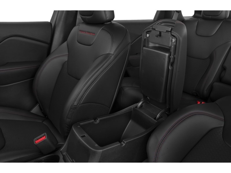 2019 Jeep Cherokee Trailhawk Elite 4x4 Interior Shot 7