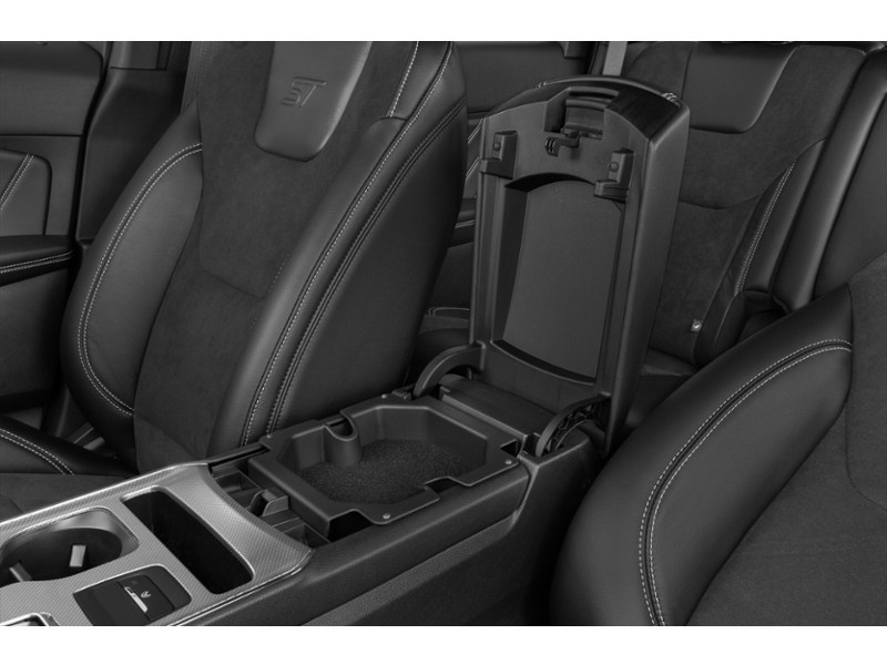 2024 Ford Edge ST AWD Interior Shot 7