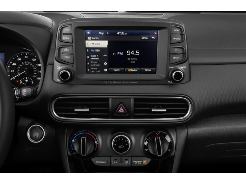 2020 Hyundai Kona 2.0L Preferred FWD Interior Shot 2