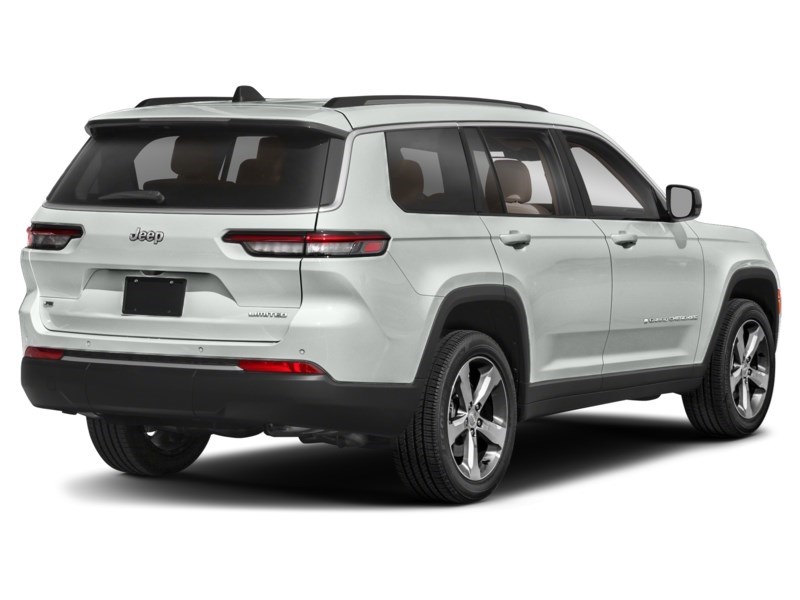 2021 Jeep Grand Cherokee L Altitude 4x4 Exterior Shot 2