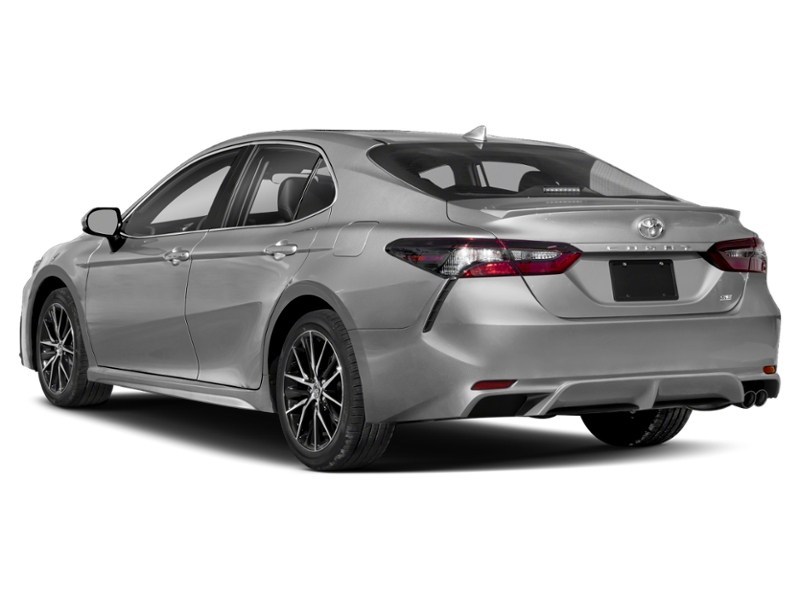 2021 Toyota Camry SE AWD Exterior Shot 9