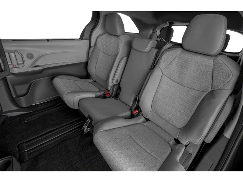 2021 Toyota Sienna LE 7-Passenger FWD Interior Shot 5