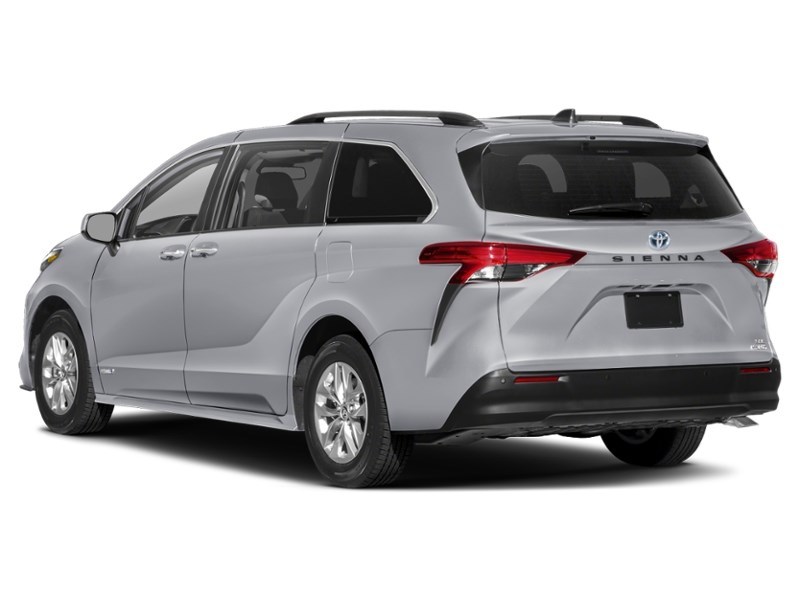 2024 Toyota Sienna XLE 8-Passenger FWD Exterior Shot 9