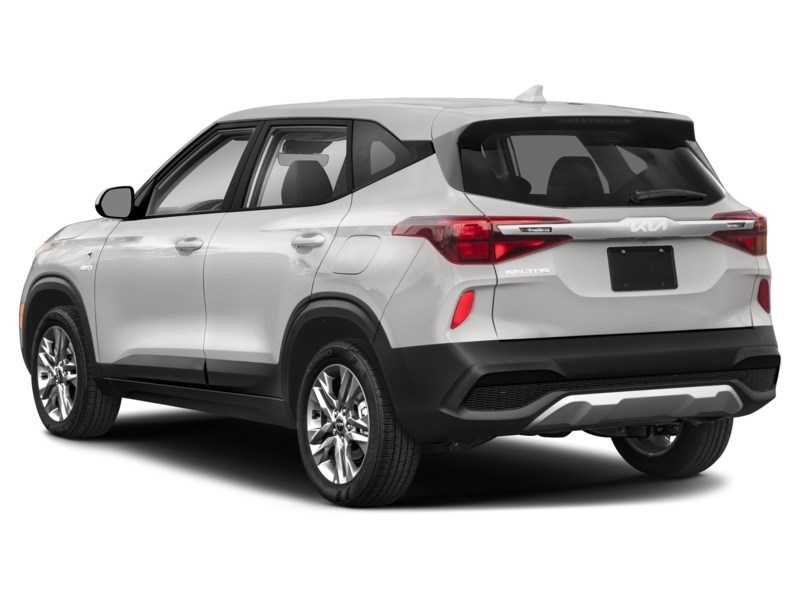 2023 Kia Seltos LX AWD Exterior Shot 9
