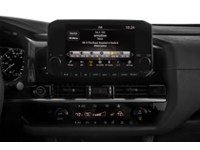 2023 Nissan Pathfinder SL 4WD Interior Shot 2