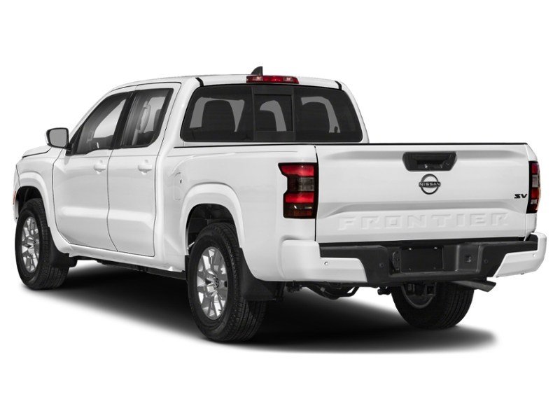2022 Nissan Frontier Crew Cab SV Long Bed 4x4 Exterior Shot 9