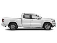 2022 Nissan Frontier Crew Cab SV Long Bed 4x4 Exterior Shot 10