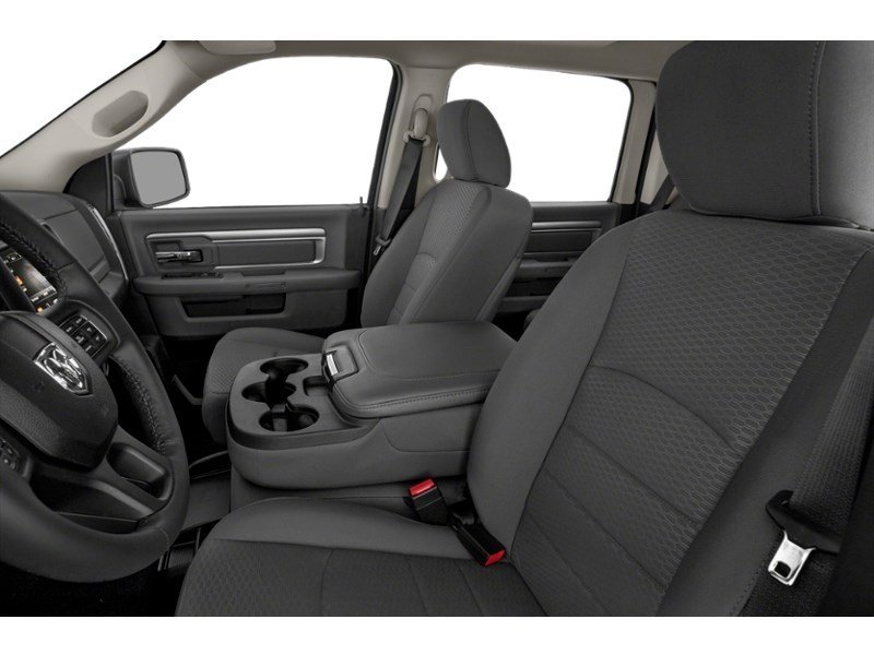 2022 RAM 1500 Classic SLT 4x4 Crew Cab 5'7