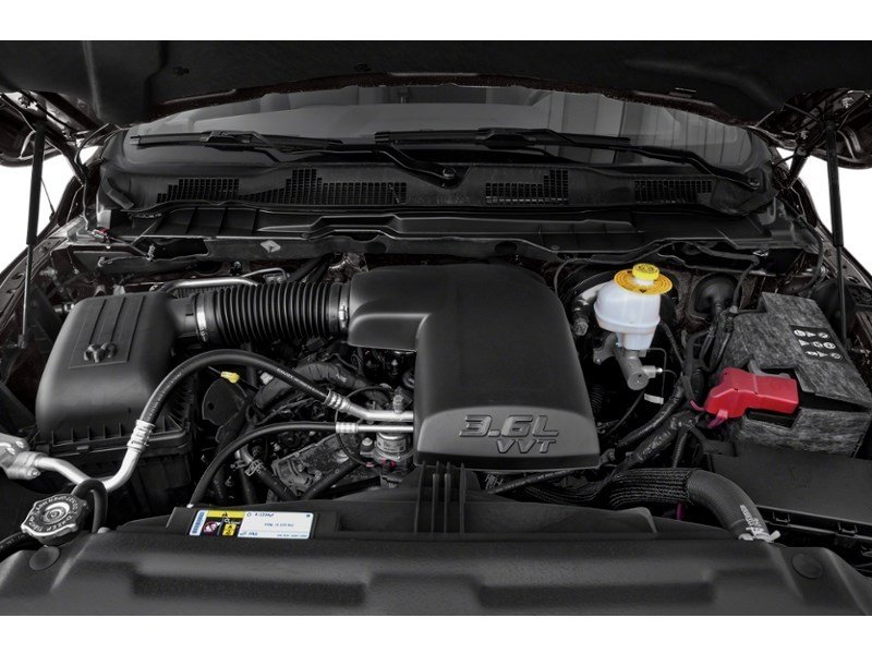 2022 RAM 1500 Classic SLT 4x4 Crew Cab 5'7