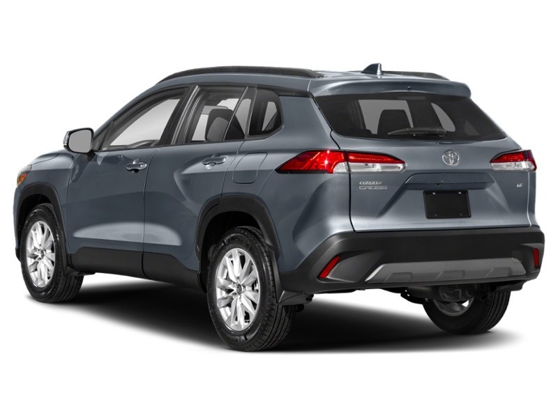 2022 Toyota Corolla Cross LE FWD Exterior Shot 9