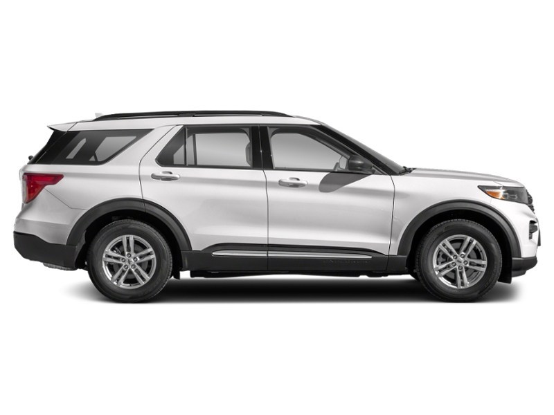 2024 Ford Explorer XLT 4WD Exterior Shot 10
