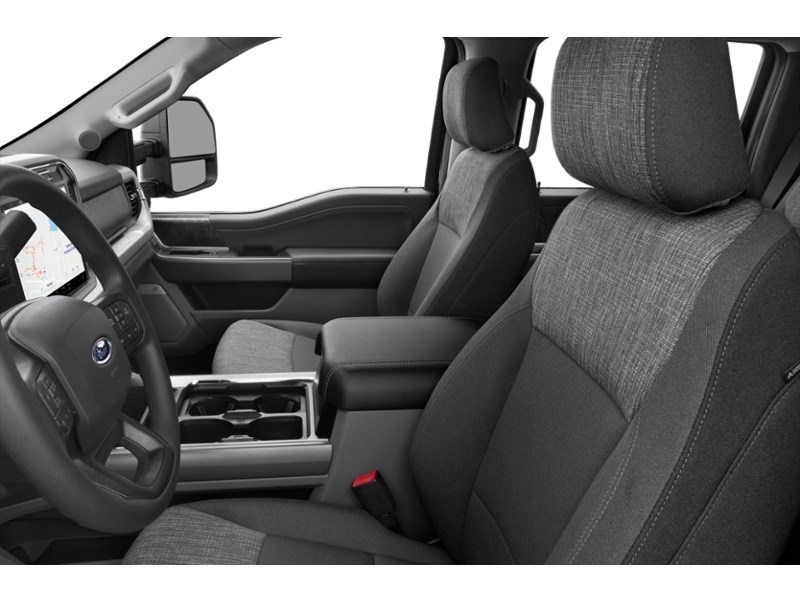 2024 Ford Super Duty F-250 SRW XLT 4WD Crew Cab 6.75' Box Interior Shot 4
