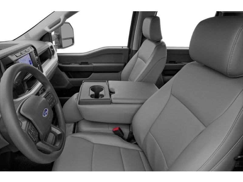 2026 Ford F-350 XL 4WD Crew Cab 8' Box Interior Shot 4