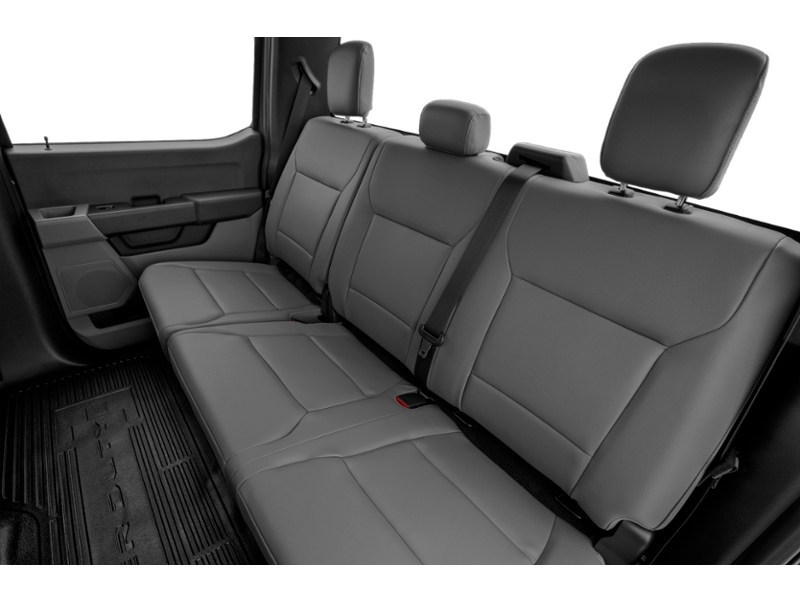 2026 Ford F-350 XL 4WD Crew Cab 8' Box Interior Shot 5