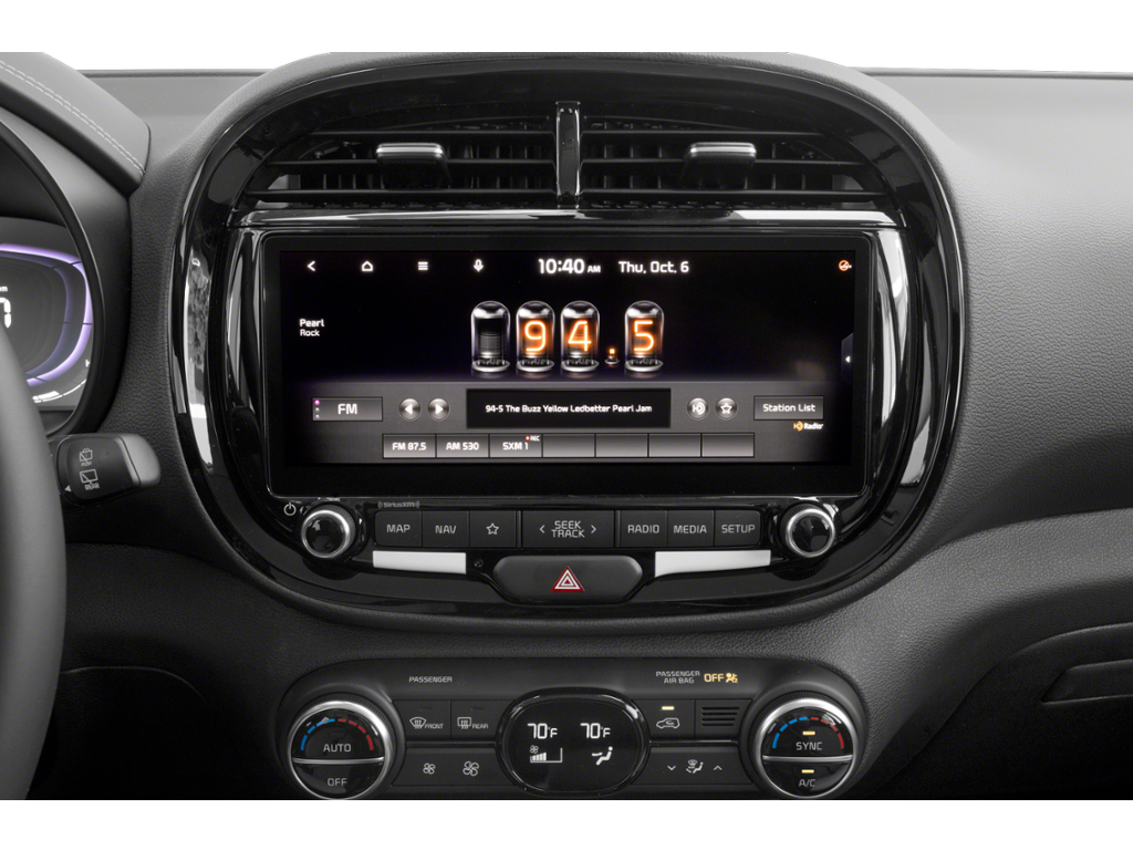 2025 Kia Soul Interior
