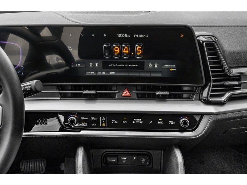 2025 Kia Sportage EX AWD Interior Shot 2