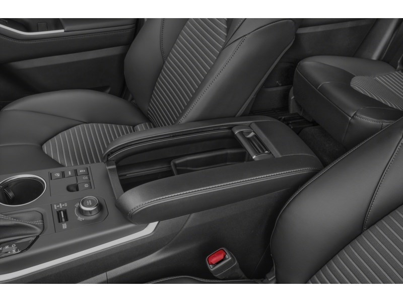 2023 Toyota Highlander XSE AWD Interior Shot 7