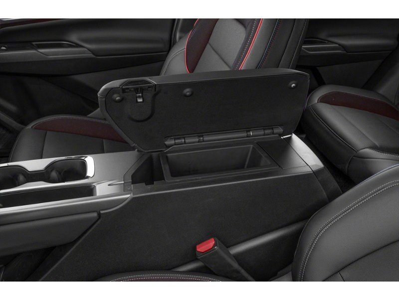 2027 Chevrolet Equinox EV 4dr RS Interior Shot 7