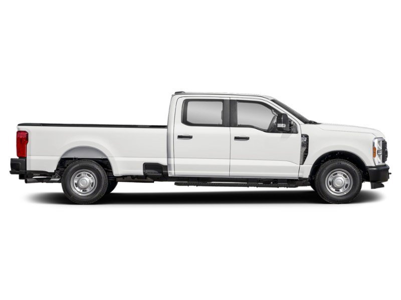 2027 Ford F-250 XL 4WD Crew Cab 6.75' Box Exterior Shot 10