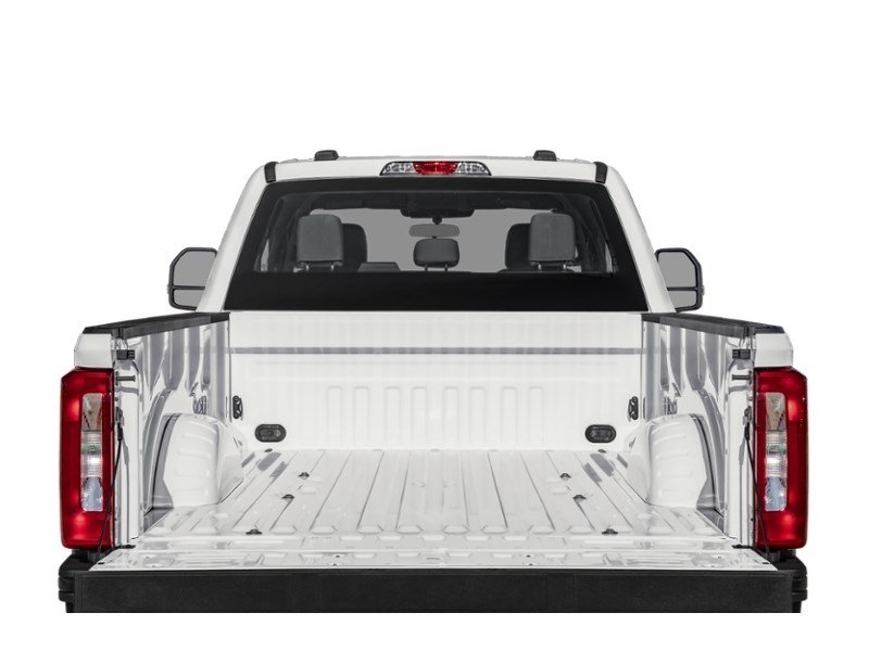 2027 Ford F-250 XL 4WD Crew Cab 6.75' Box Exterior Shot 4