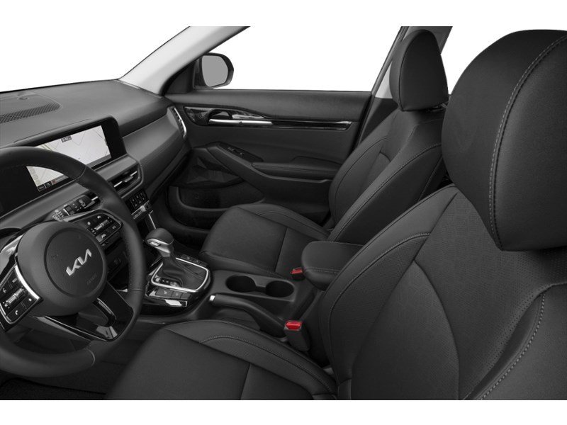 2024 Kia Seltos EX FWD Interior Shot 4