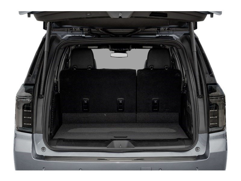 2026 Chevrolet Suburban 4WD 4dr LT Exterior Shot 4