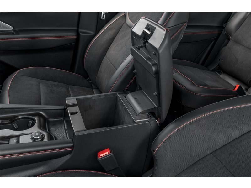2027 Ford Explorer ST 4WD Interior Shot 7