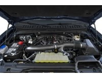 2025 Ford Expedition Platinum 4x4 Exterior Shot 3
