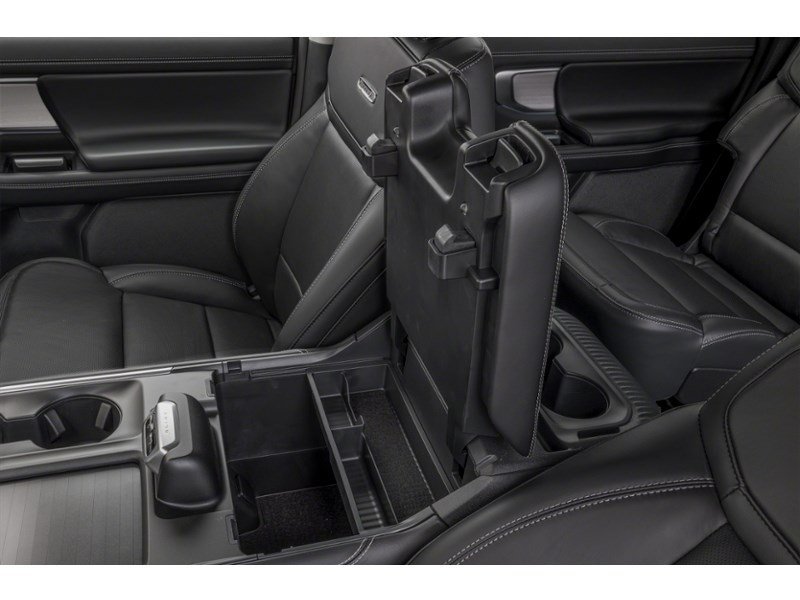 2027 Ford Expedition Max Platinum Max 4x4 Interior Shot 7