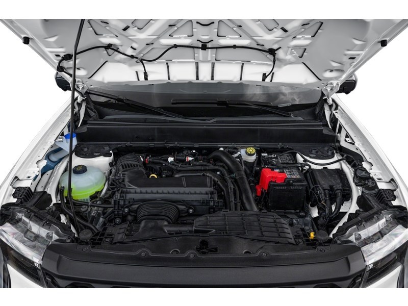 2025 Ford Maverick LARIAT AWD SuperCrew Exterior Shot 3