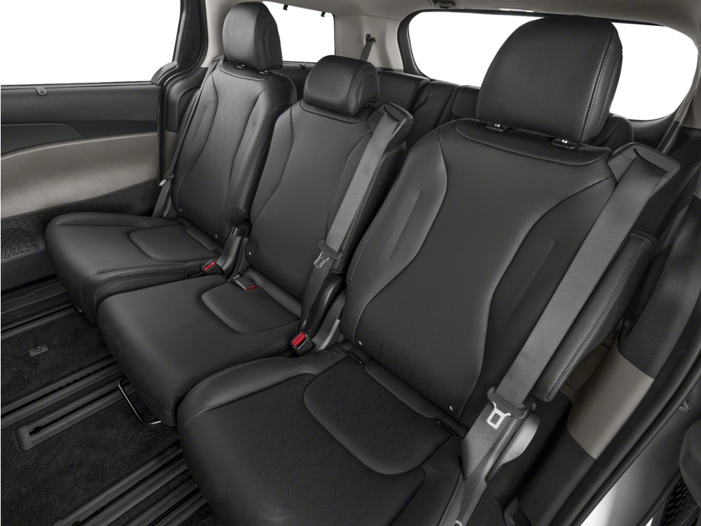 2027 Kia Carnival HEV