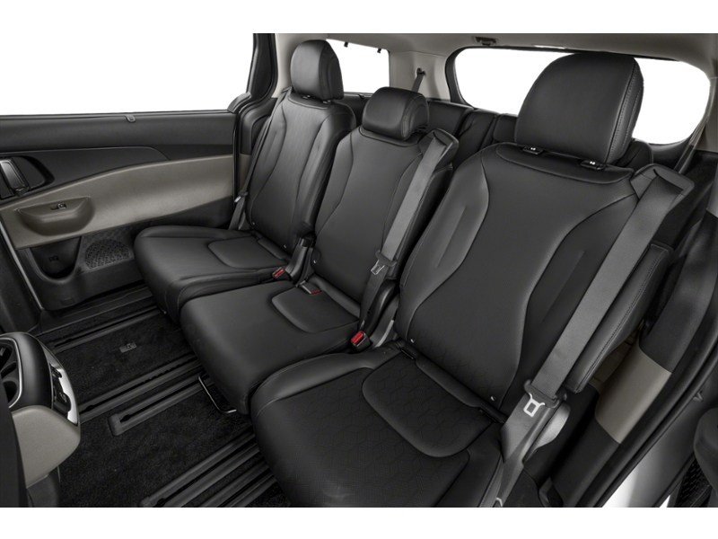 2027 Kia Carnival Hybrid EX FWD Interior Shot 5