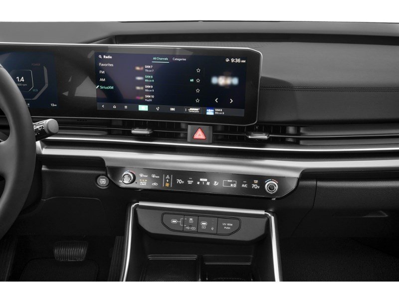 2025 Kia Carnival Hybrid SX+ FWD Interior Shot 2