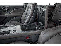 2026 Lincoln Aviator Reserve AWD Interior Shot 7