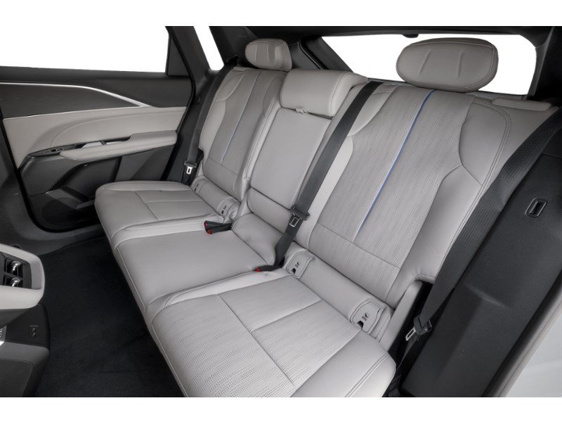 2027 Cadillac LYRIQ 4dr Sport Interior Shot 5