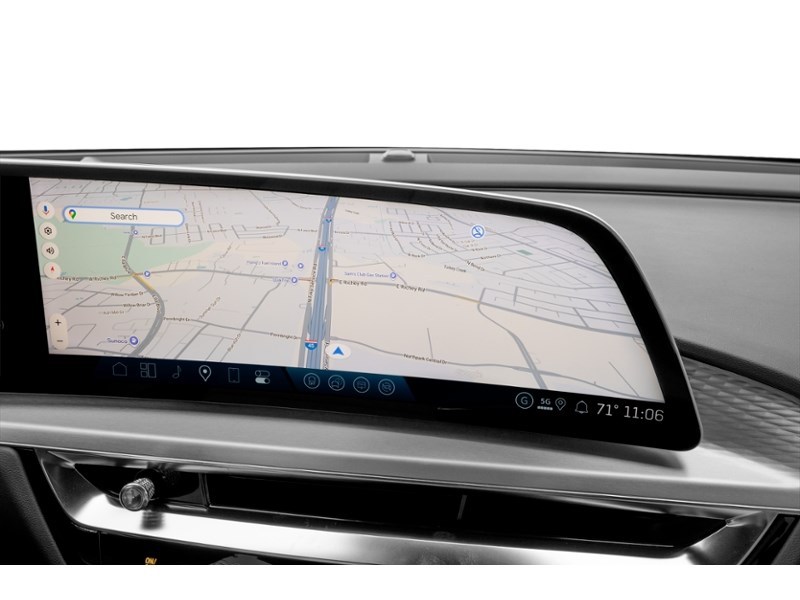 2026 Cadillac LYRIQ 4dr Sport Interior Shot 8