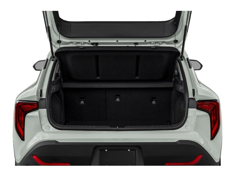 2026 Kia K4 Hatchback EX FWD Exterior Shot 4