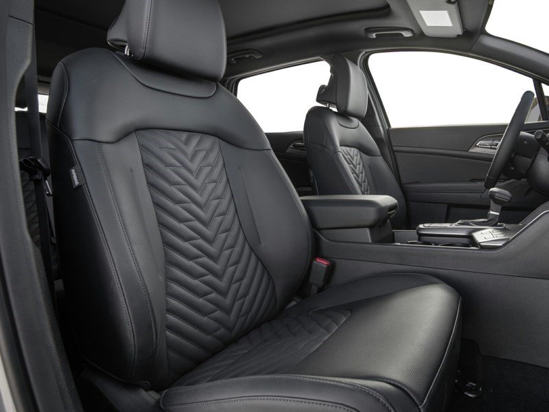 2026 Kia Sportage X-Line AWD OEM Shot 5